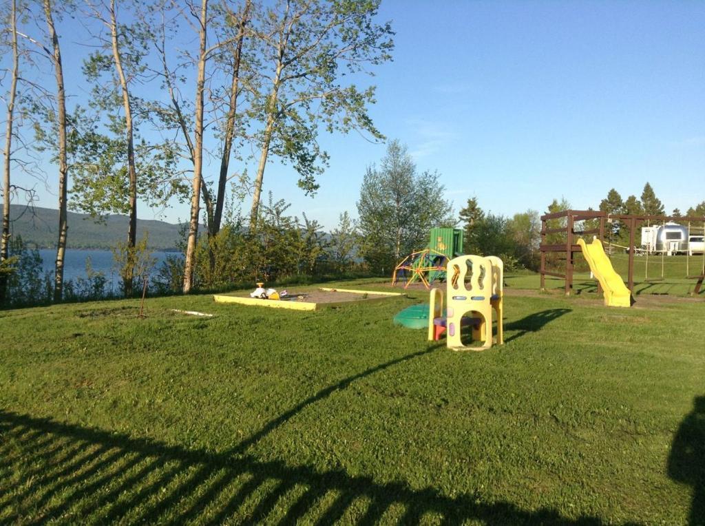 Motel & Camping Fort Ramsay Gaspé Exterior photo