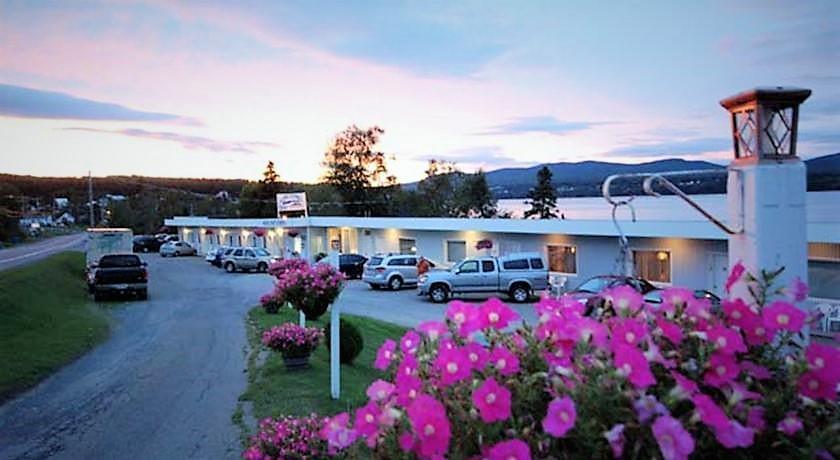 Motel & Camping Fort Ramsay Gaspé Exterior photo